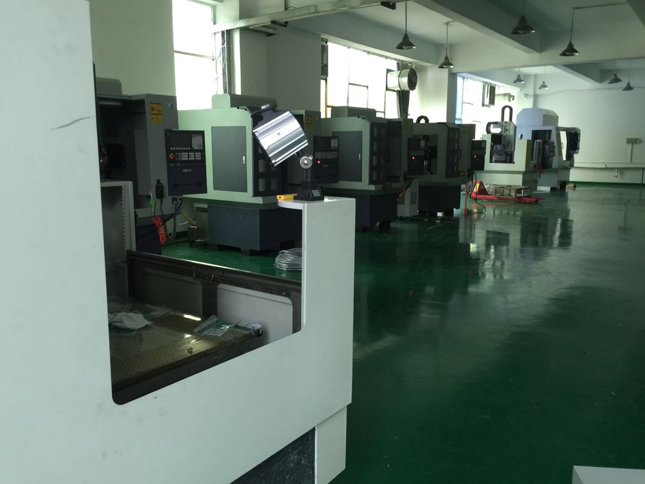 深圳精雕   CNC新車(chē)間加工樓已建好！ 產(chǎn)量預(yù)達(dá)到季度100臺(tái)