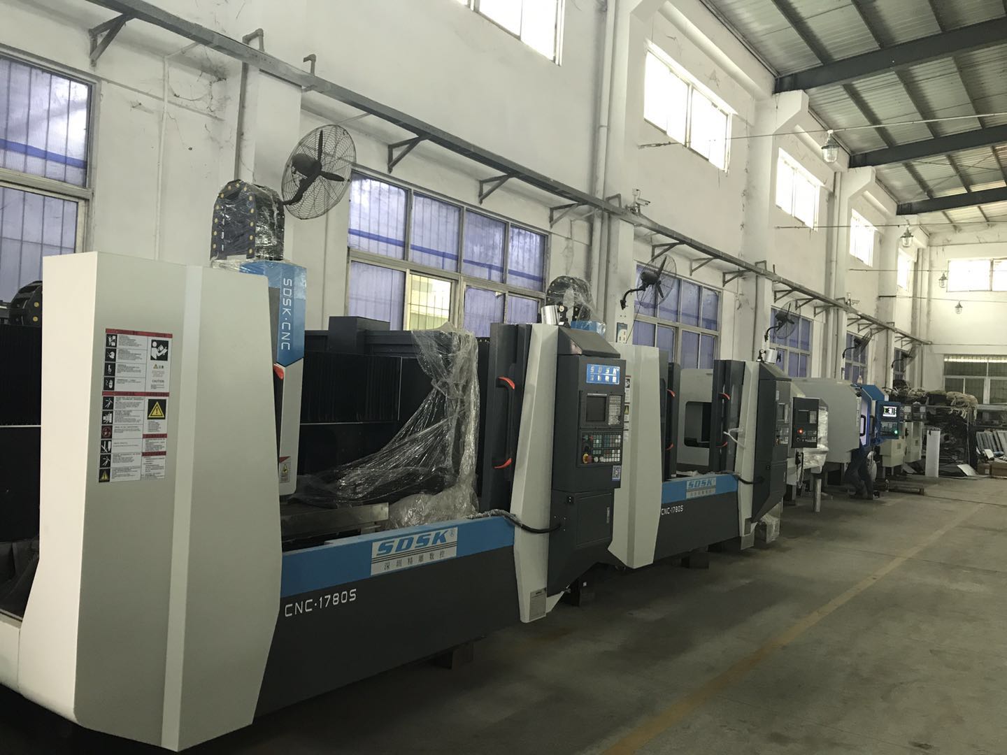 CNC加工中心、雕銑機(jī)和精雕機(jī)三者的區(qū)別有那些