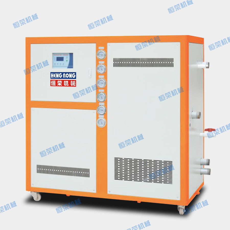 塑料注塑機(jī)為什么要配備工業(yè)冷水機(jī)？
